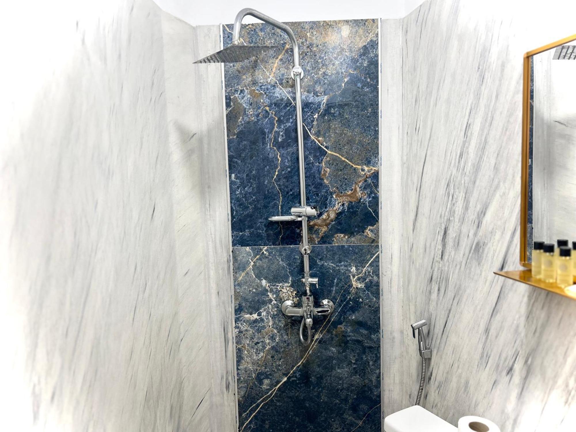 Tirana Square Hotel Extérieur photo